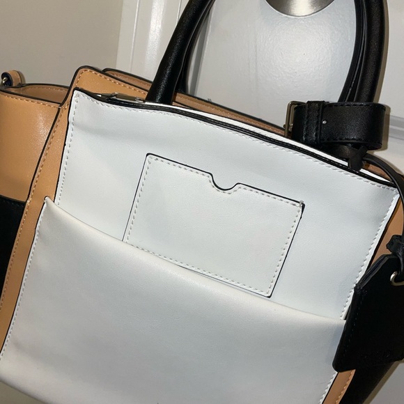 Khaki “REED” by Reed Krakoff shoulder bag with adjustable shoulder strap - Picture 3 of 9